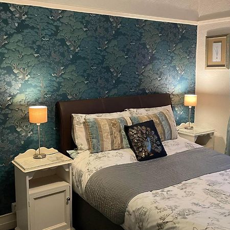 Bed and Breakfast Esjays At Knowles House Lytham St Annes Zewnętrze zdjęcie