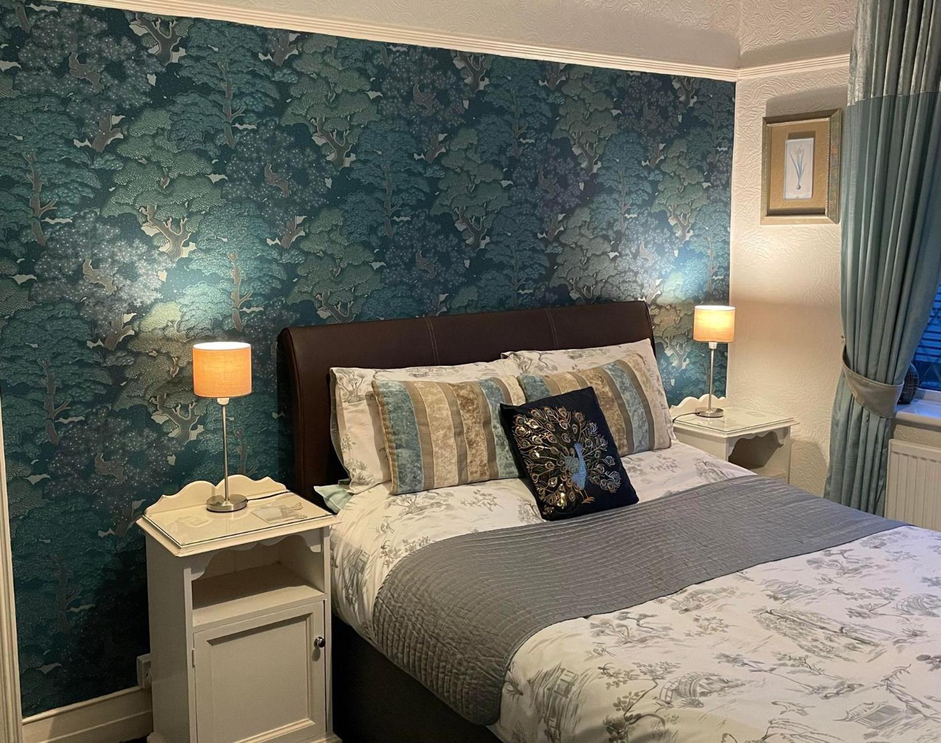 Bed and Breakfast Esjays At Knowles House Lytham St Annes Zewnętrze zdjęcie